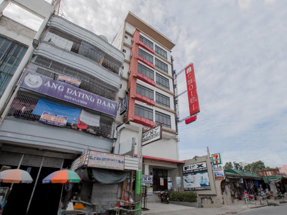 Oyo 637 Fox Hotel Quezon City Exterior photo